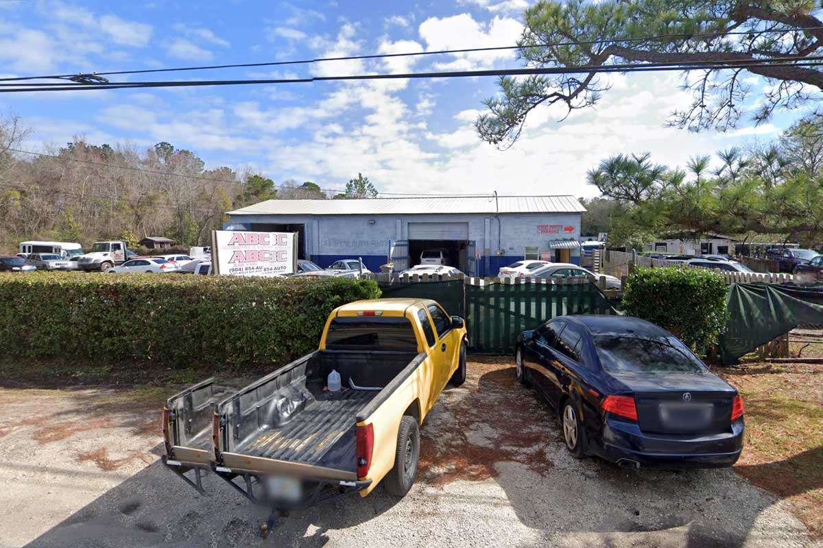 ABC Junkyard at 1343 Bulls Bay Hwy, Jacksonville, FL 32220