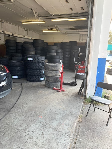 Anayat & Son&apos;s New And Used Tires Used tire shop at 4128 Forrest Ave