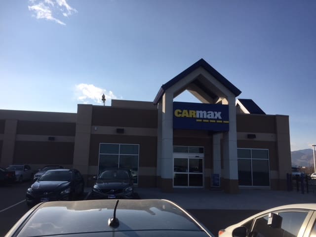 CarMax Used car dealer at 16500 W Colfax Ave