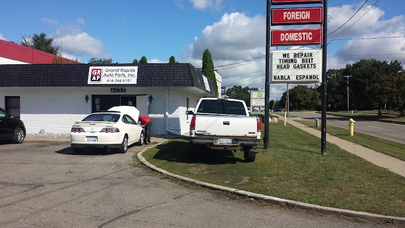 Grand Rapids Auto Parts Inc Auto parts store at 5405 Pine Island Dr NE