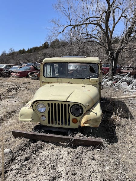 Hayes Auto Services & Salvage Auto repair shop at 2630 US-50