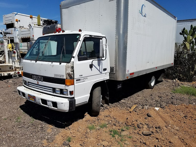 Ray & Bobs Truck Salvage Salvage yard at 3410 W Washington St